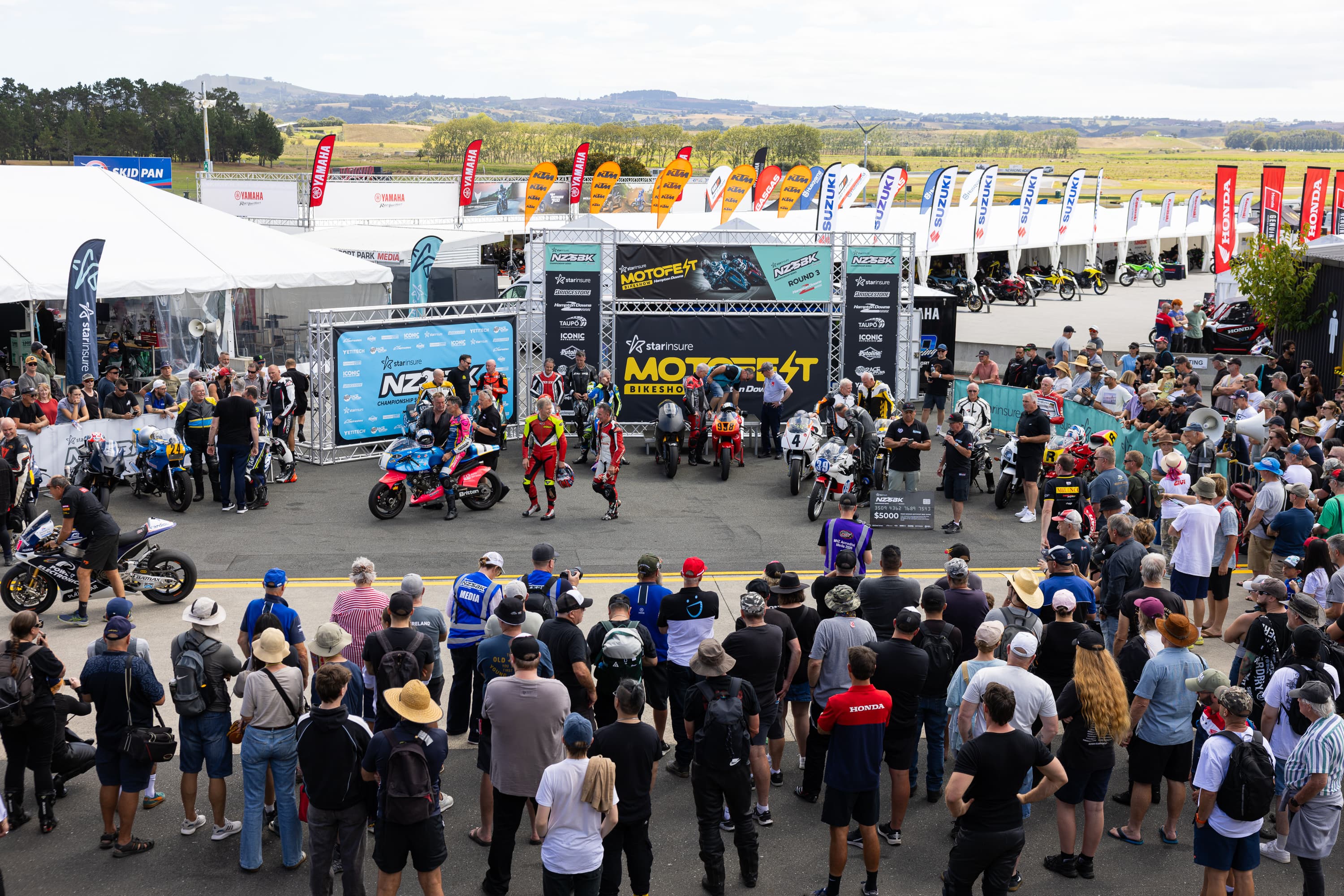 NZSBK Championship Series event crowd hero image